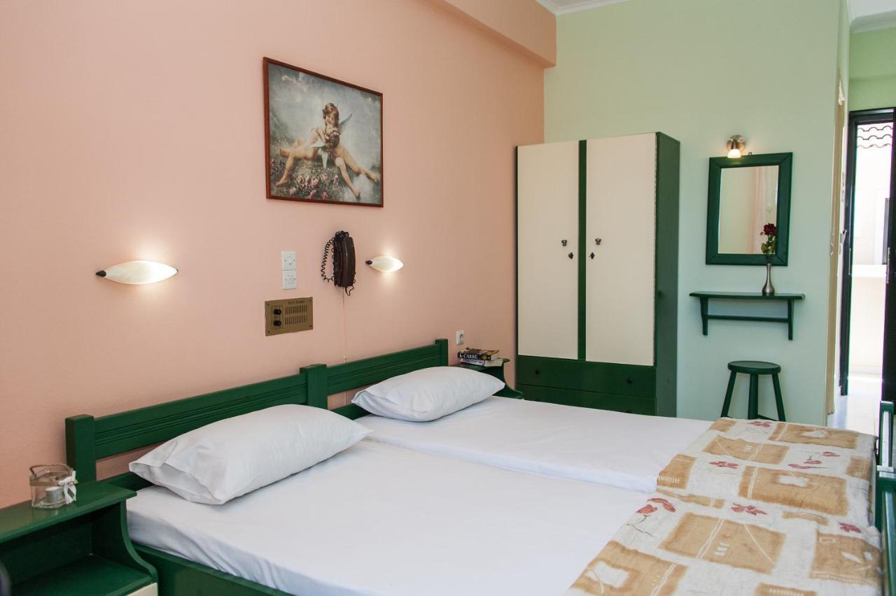 Bozikis Palace Hotel Agios Sostis  Exterior photo